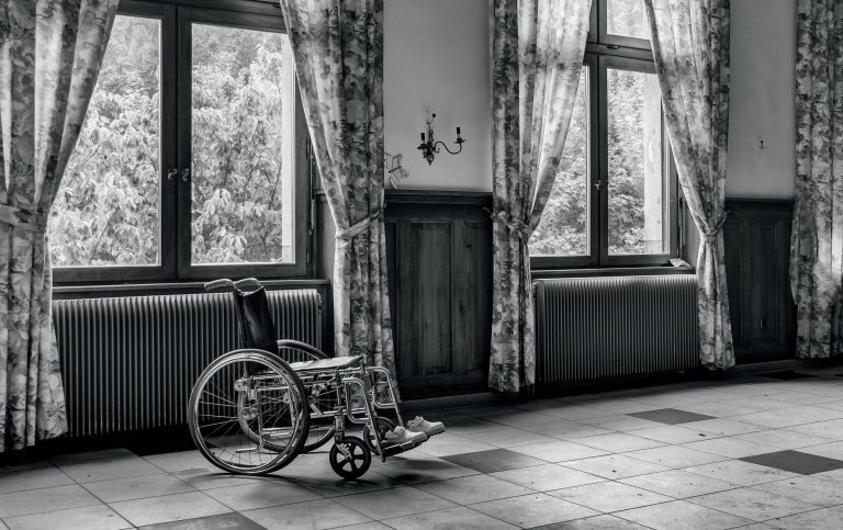 Modelo fantasma de discapacidad: desidia gubernamental e invisibilización de personas con discapacidad